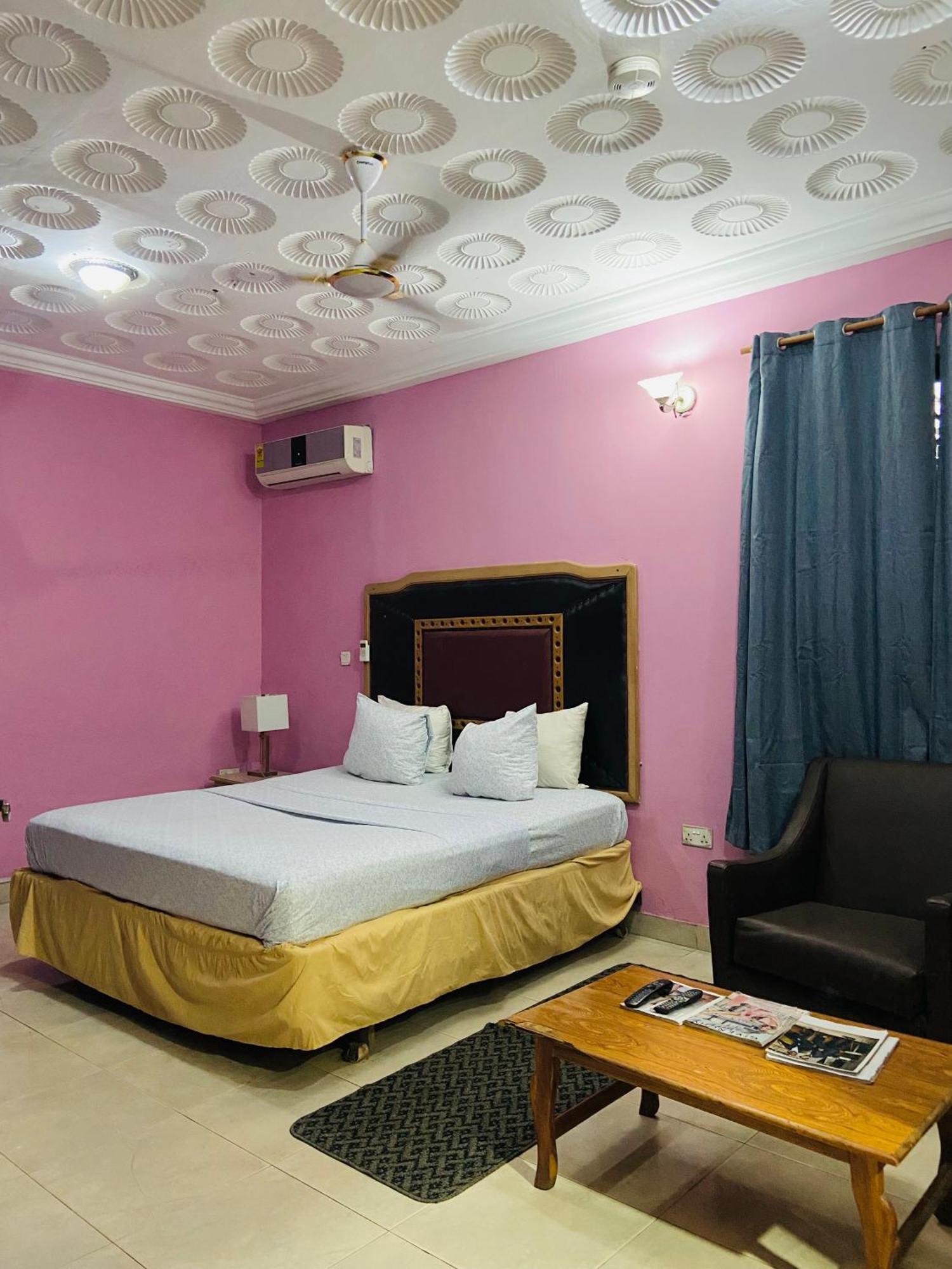 Heavens Gate Hotel Accra Luaran gambar